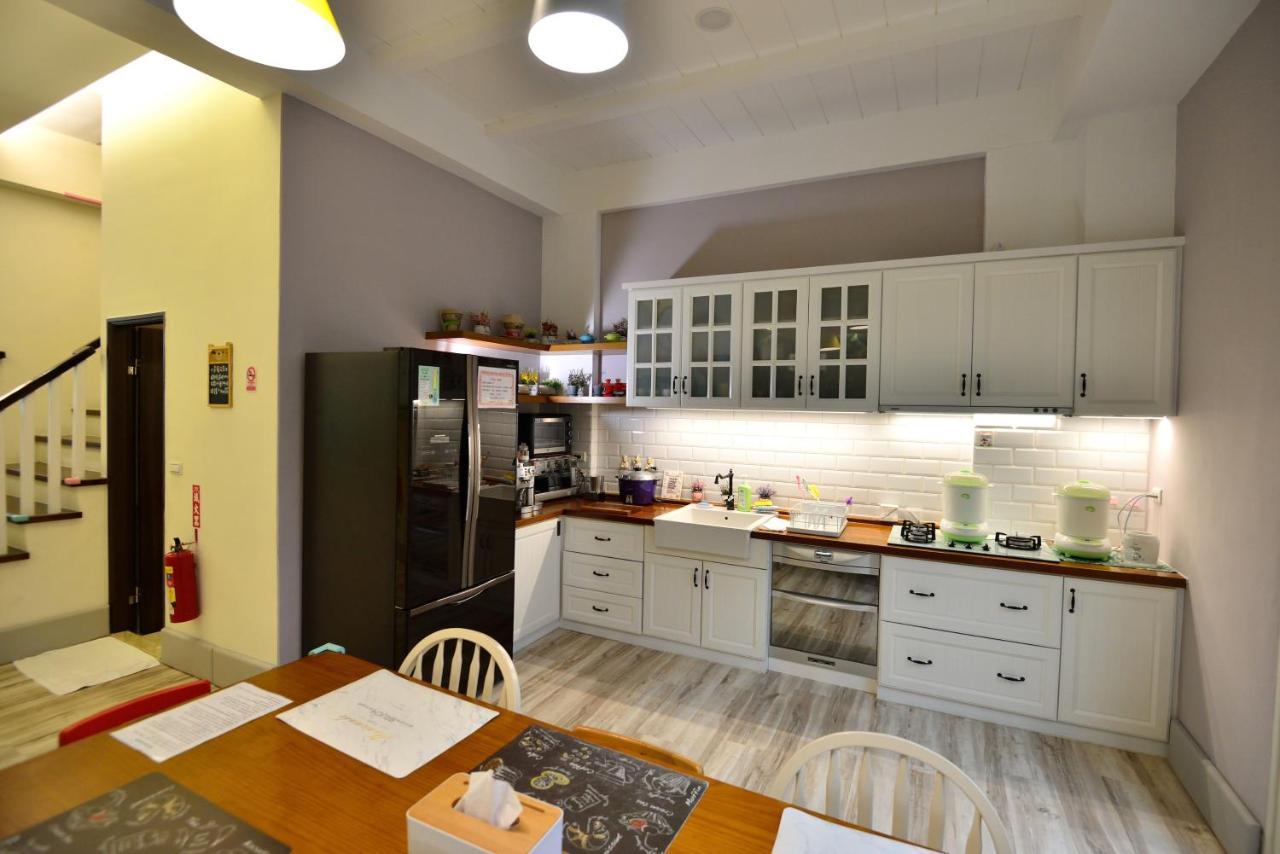 Happiness Childhood Bed & Breakfast Hualien City Exterior photo
